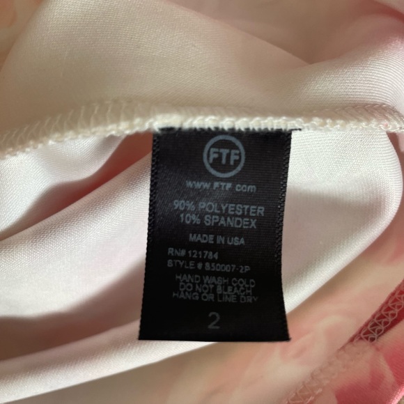 Fashion to Figure Floral Pencil Shirt - Size 2X - Picture 11 of 11